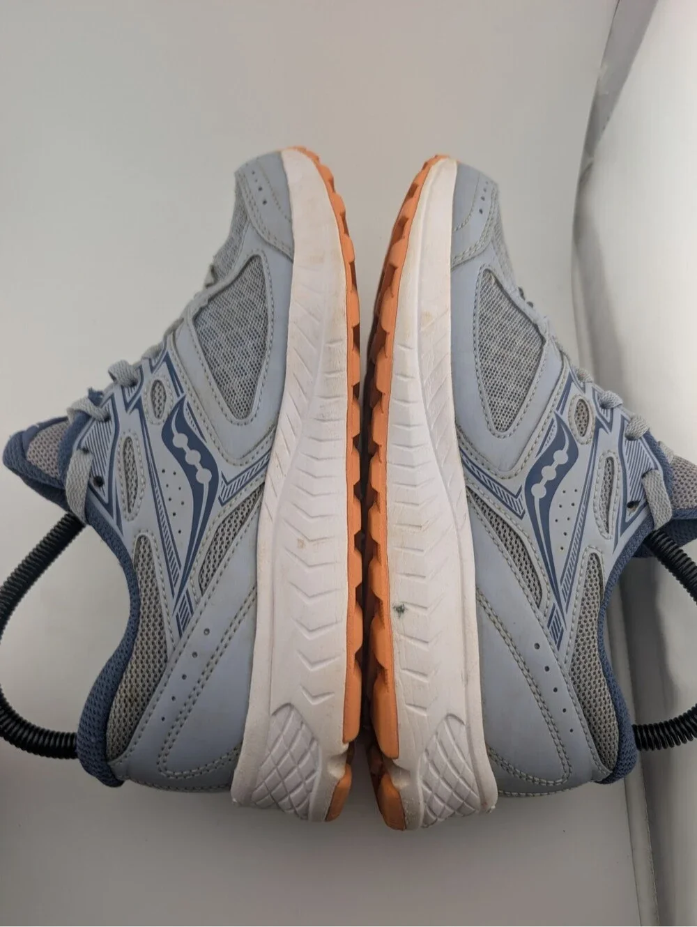 Saucony Women's Size 7.5 Cohesion 13 Running Shoes Light Blue S10559-3